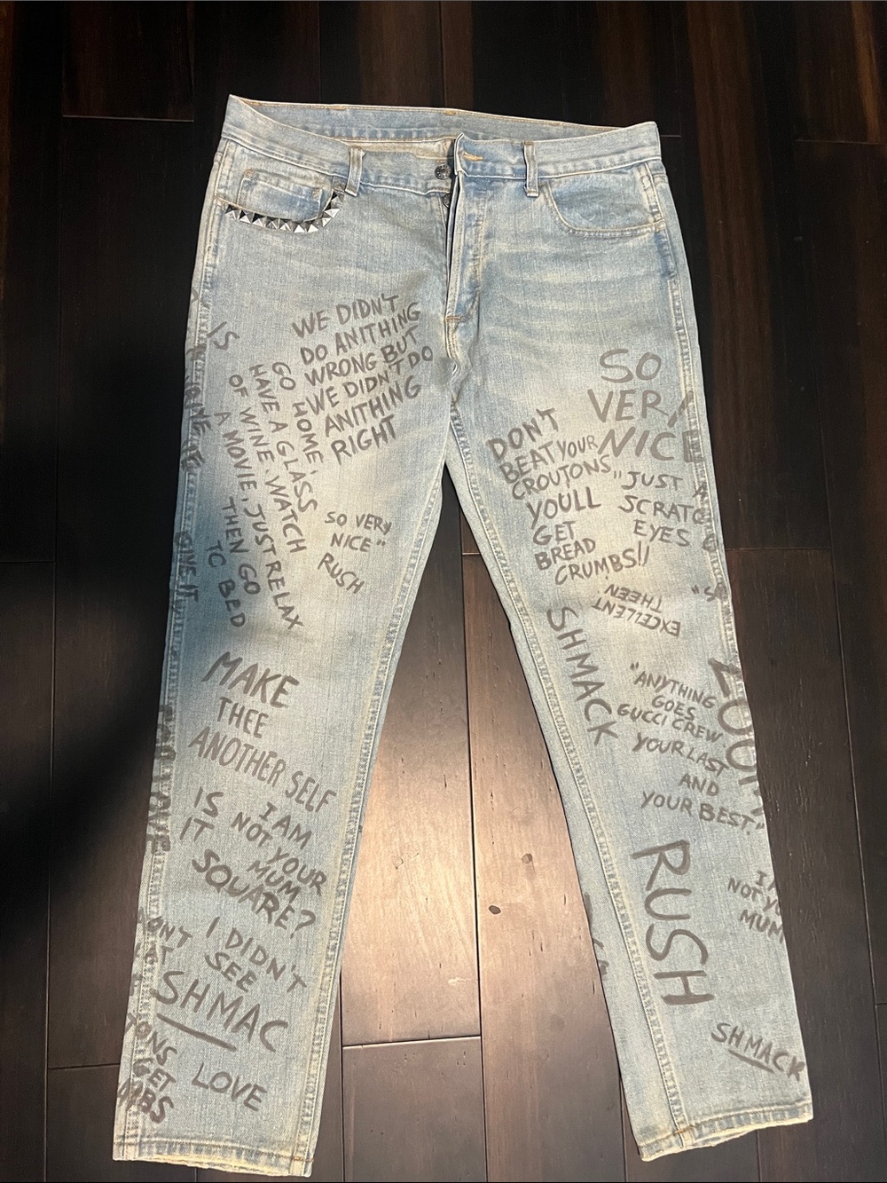 Gucci Light Blue Graffiti Denim Jeans with Script Detail - Picture 1 of 6